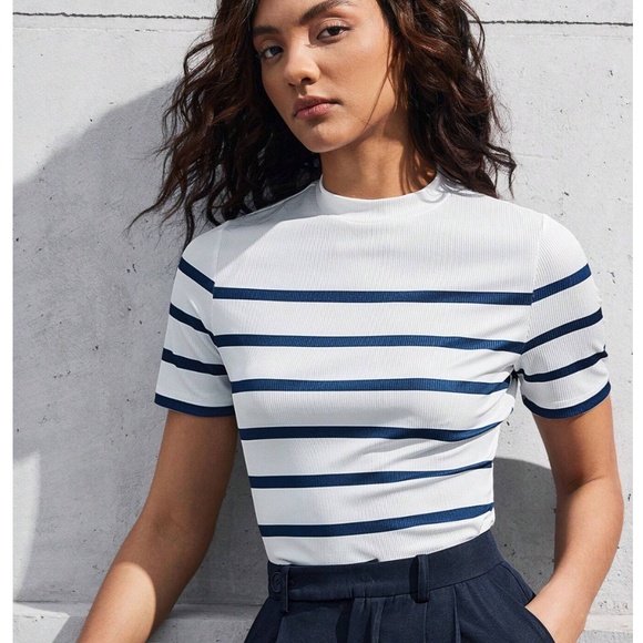 Striped Blue on White Slim Short Sleeve Tee Shirt High Neck - Picture 1 of 10